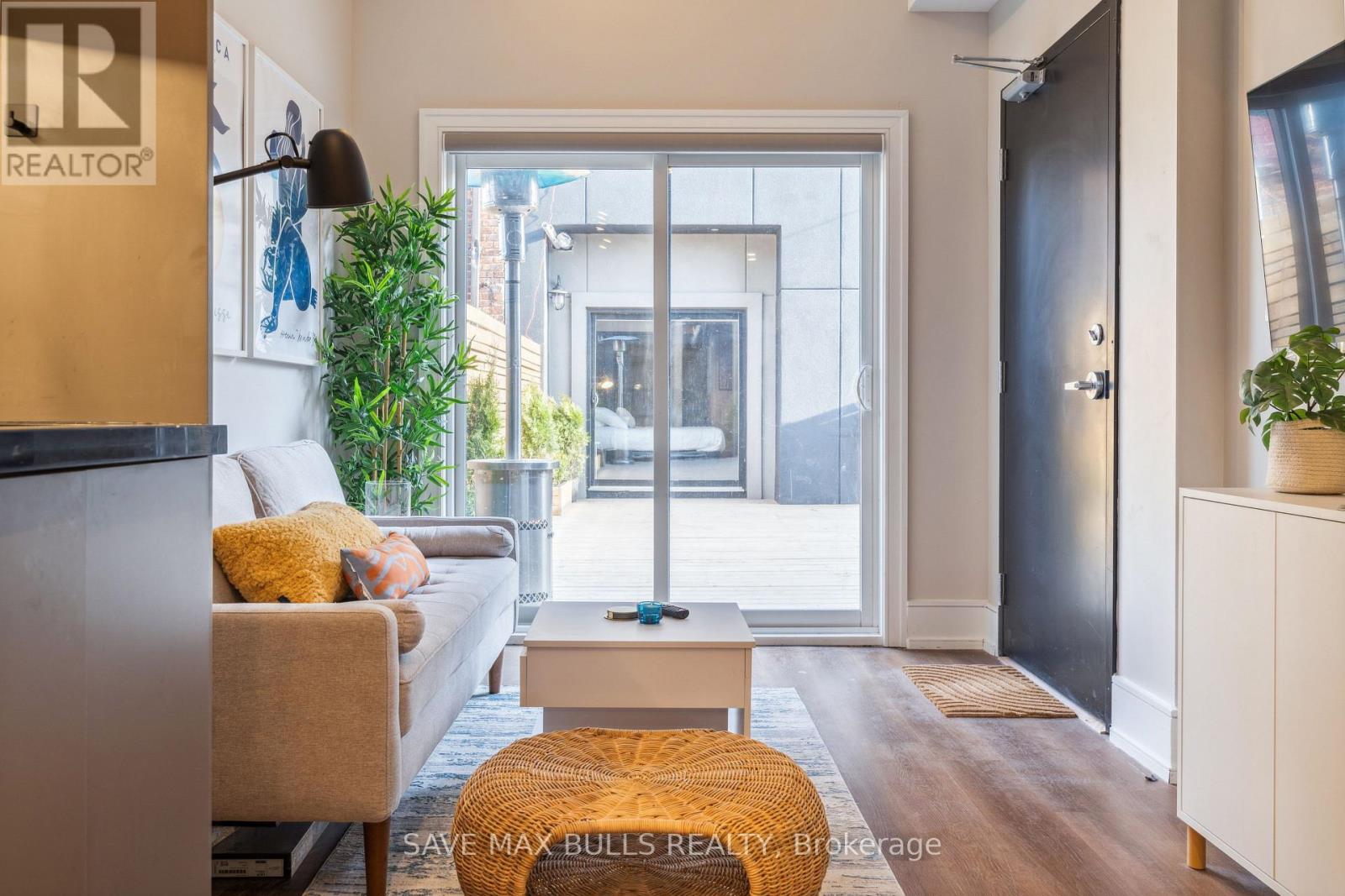 1320 Queen Street W, Toronto (Roncesvalles), Ontario  M6K 1L4 - Photo 24 - W12394592