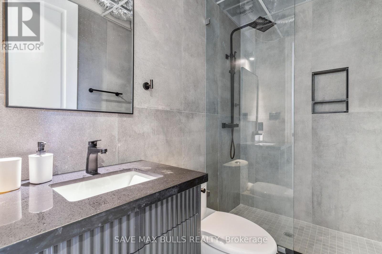 1320 Queen Street W, Toronto (Roncesvalles), Ontario  M6K 1L4 - Photo 25 - W12394592