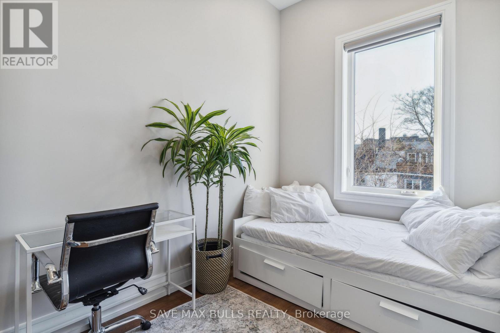1320 Queen Street W, Toronto (Roncesvalles), Ontario  M6K 1L4 - Photo 37 - W12394592