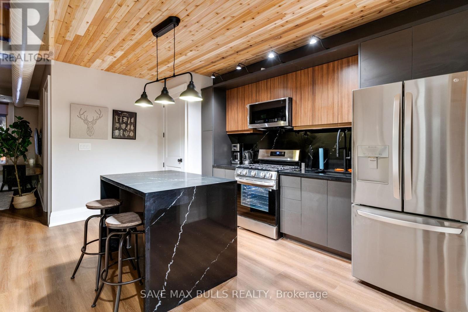 1320 Queen Street W, Toronto (Roncesvalles), Ontario  M6K 1L4 - Photo 49 - W12394592