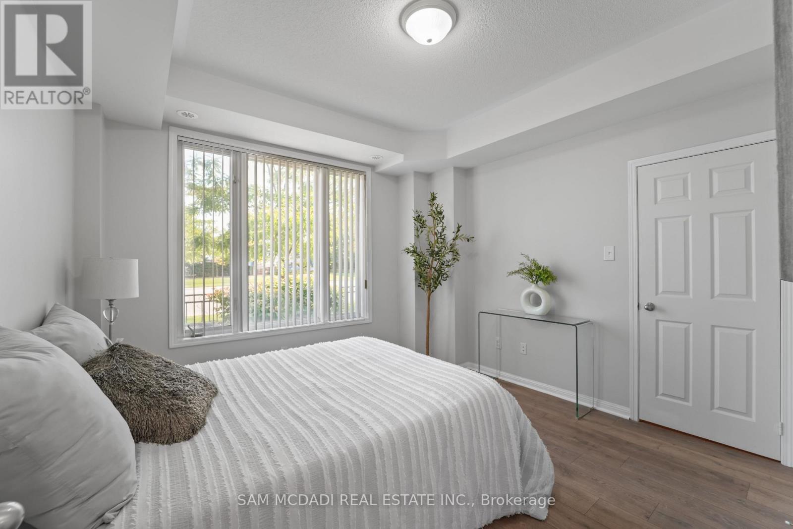 8 - 2895 Hazelton Place, Mississauga, Ontario  L5M 0S3 - Photo 12 - W12394651