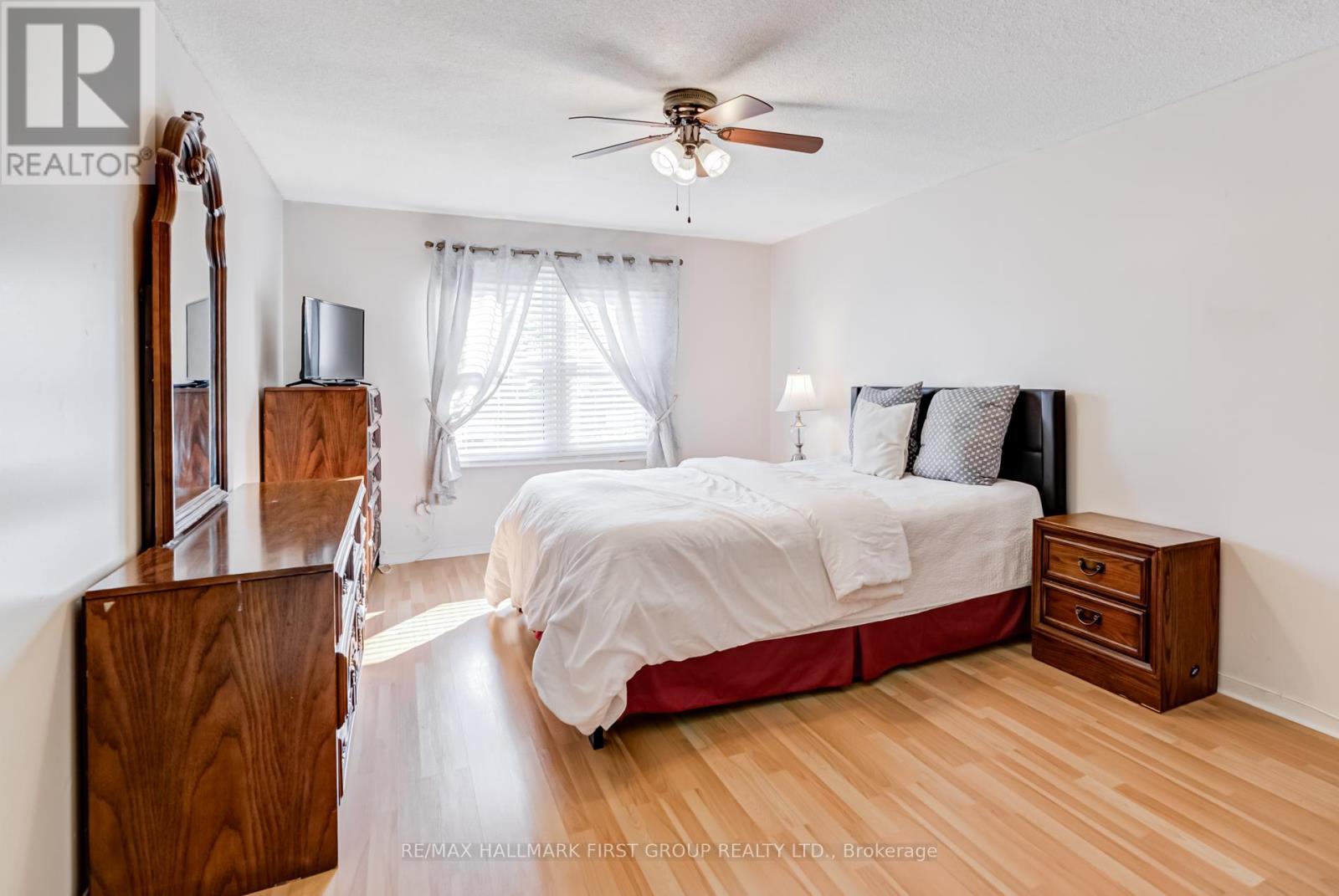 58 Lady Bower Crescent, Toronto (Malvern), Ontario  M1B 4P8 - Photo 15 - E12393743