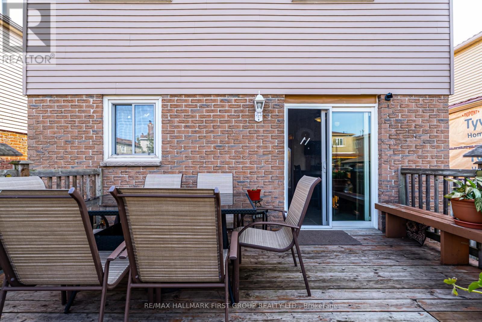58 Lady Bower Crescent, Toronto (Malvern), Ontario  M1B 4P8 - Photo 21 - E12393743