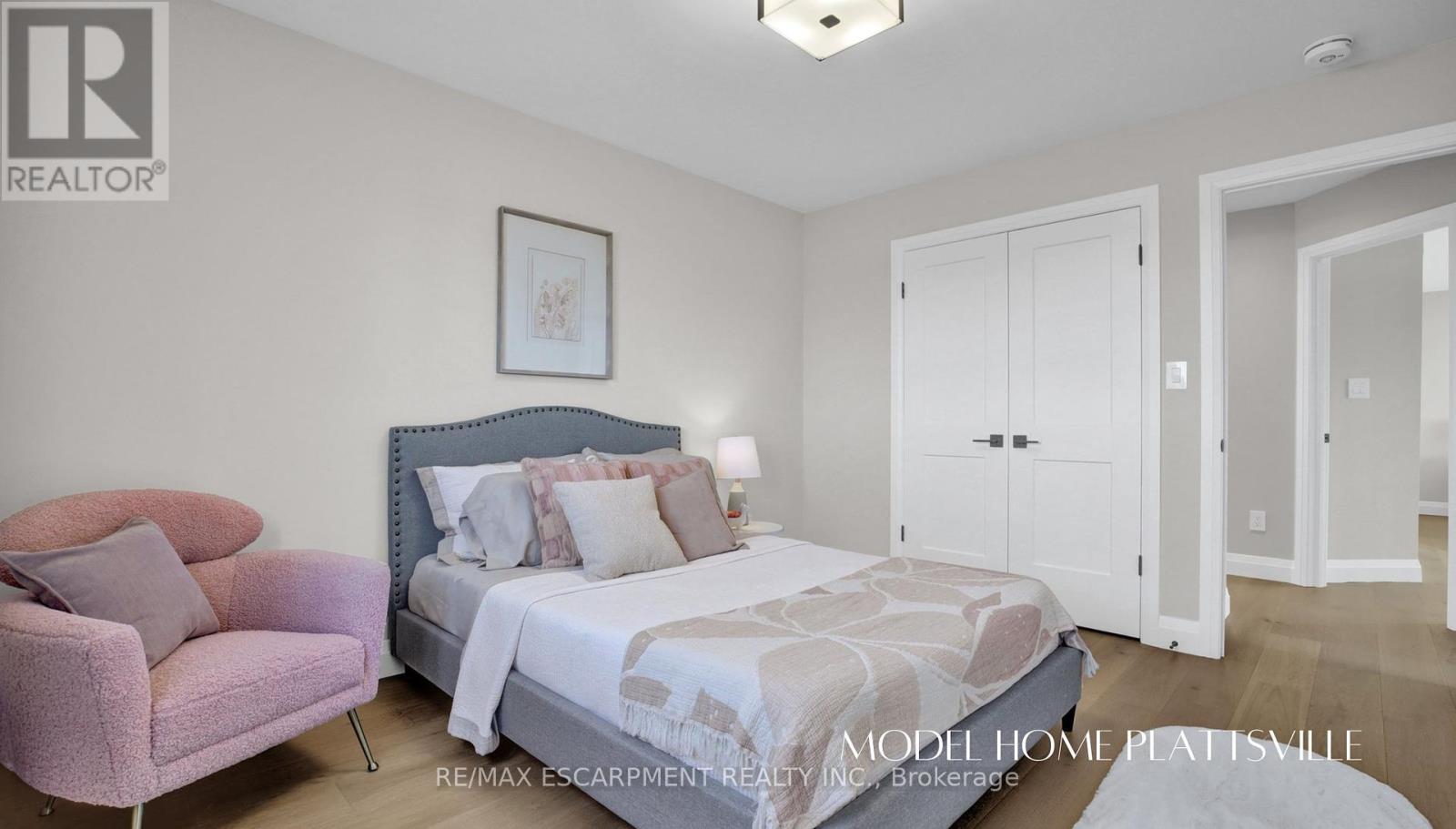 10 Hilborn Street, Blandford-Blenheim, Ontario  N0J 1S0 - Photo 11 - X12394638
