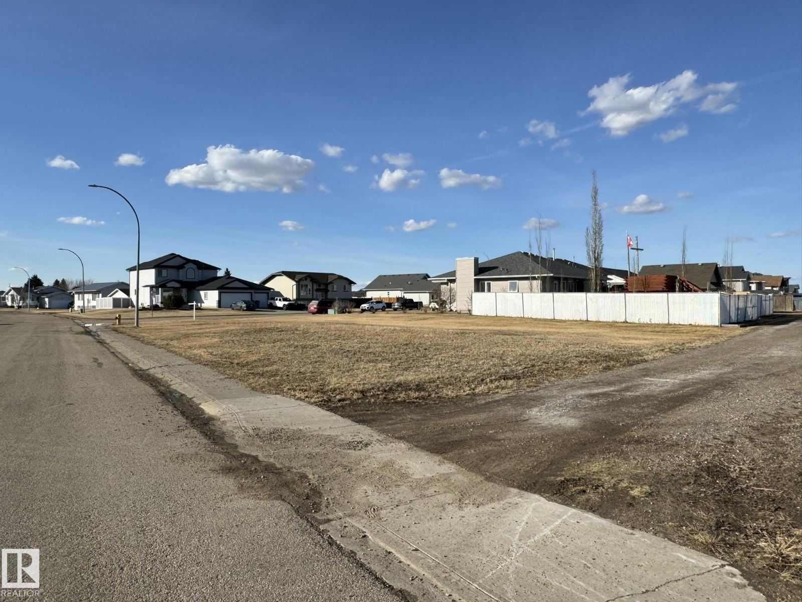 5503 43 St, Lamont, Alberta  T0B 2R0 - Photo 7 - E4455681