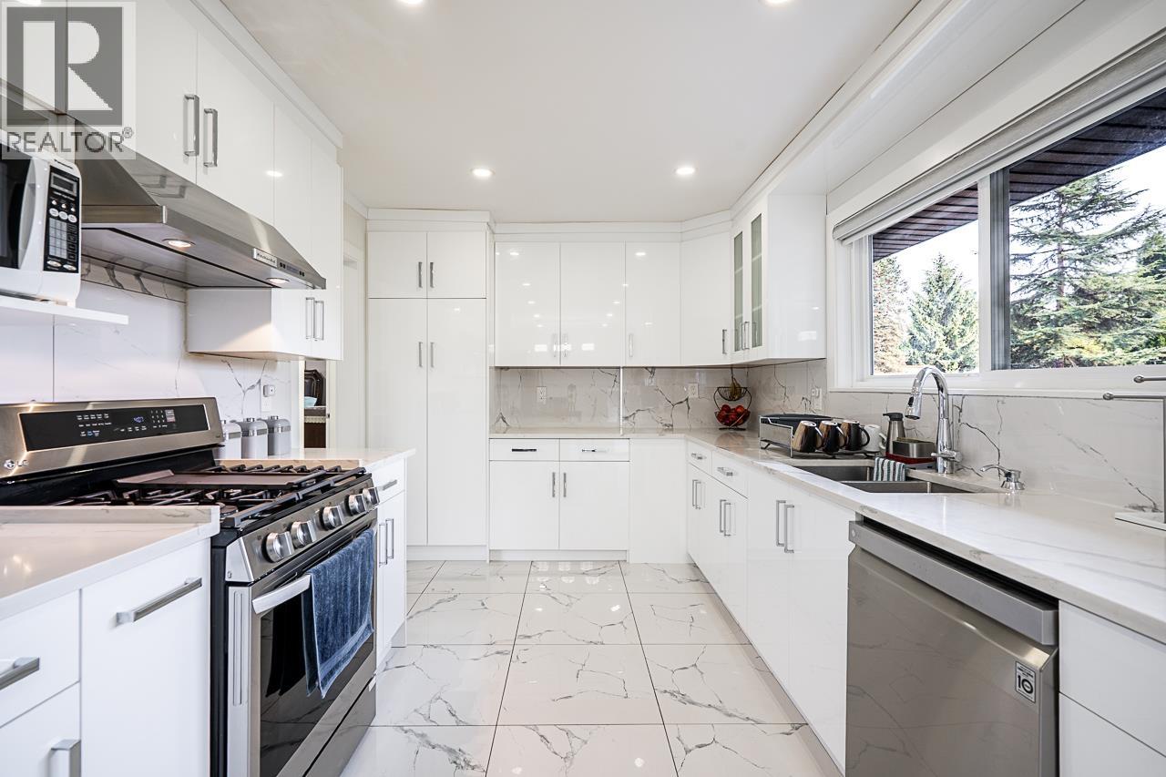 1624 Coquitlam Avenue, Port Coquitlam, British Columbia  V3B 1H7 - Photo 9 - R3042647