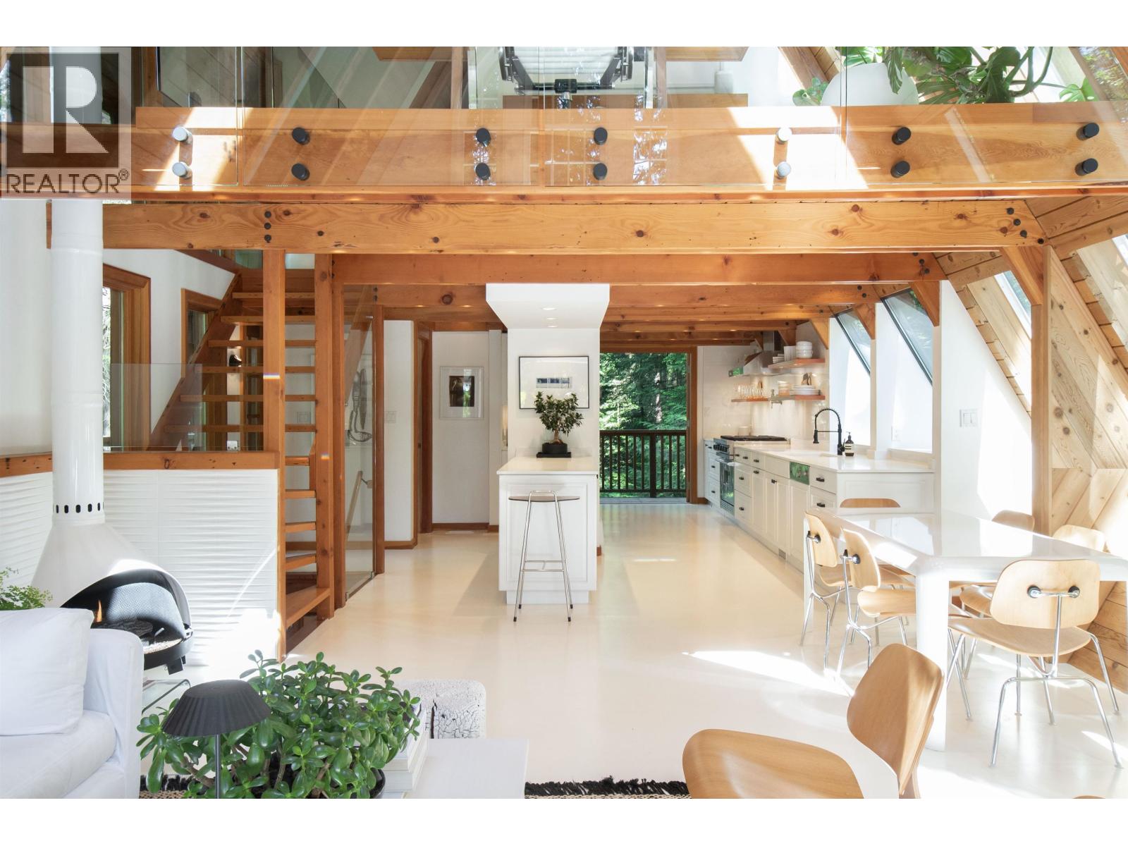 1940 Rivergrove Place, North Vancouver, British Columbia  V7H 2L4 - Photo 6 - R3043624