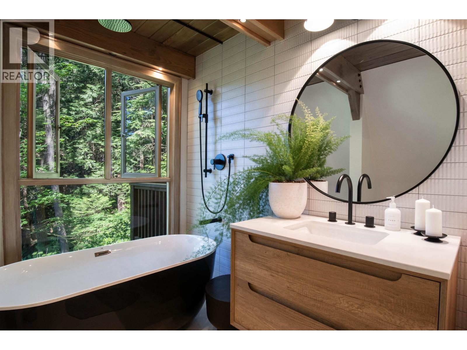 1940 Rivergrove Place, North Vancouver, British Columbia  V7H 2L4 - Photo 33 - R3043624