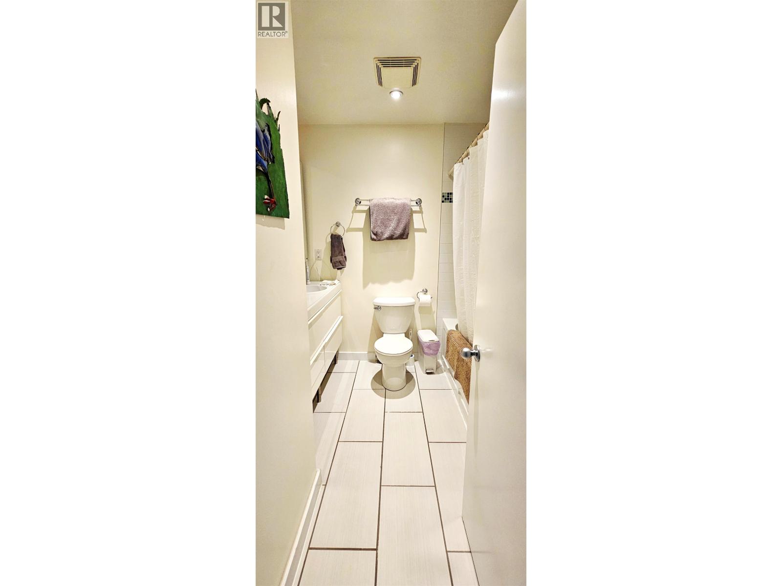 2214 W 14th Avenue, Vancouver, British Columbia  V6K 2W1 - Photo 11 - R3045949