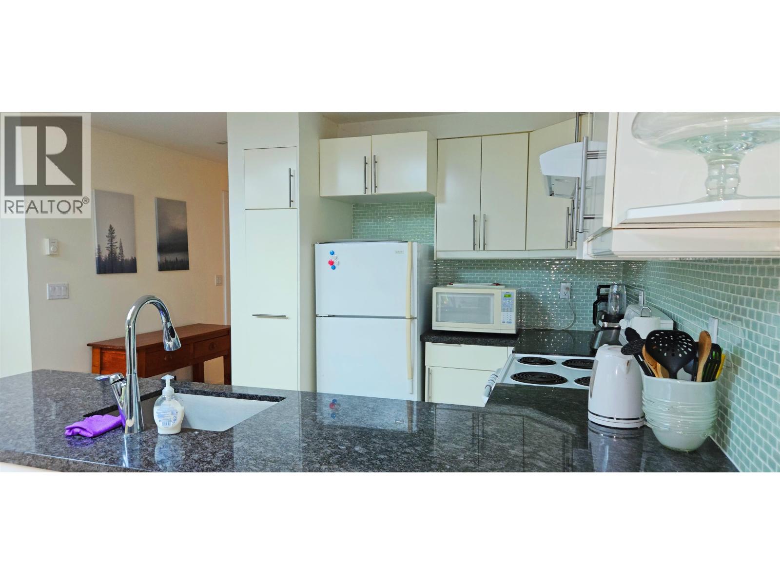 2214 W 14th Avenue, Vancouver, British Columbia  V6K 2W1 - Photo 6 - R3045949