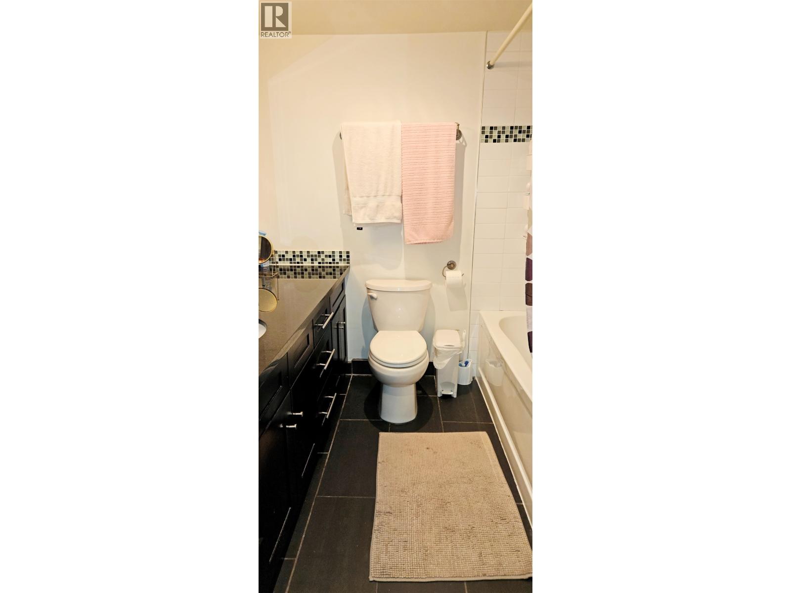 2214 W 14th Avenue, Vancouver, British Columbia  V6K 2W1 - Photo 17 - R3045949