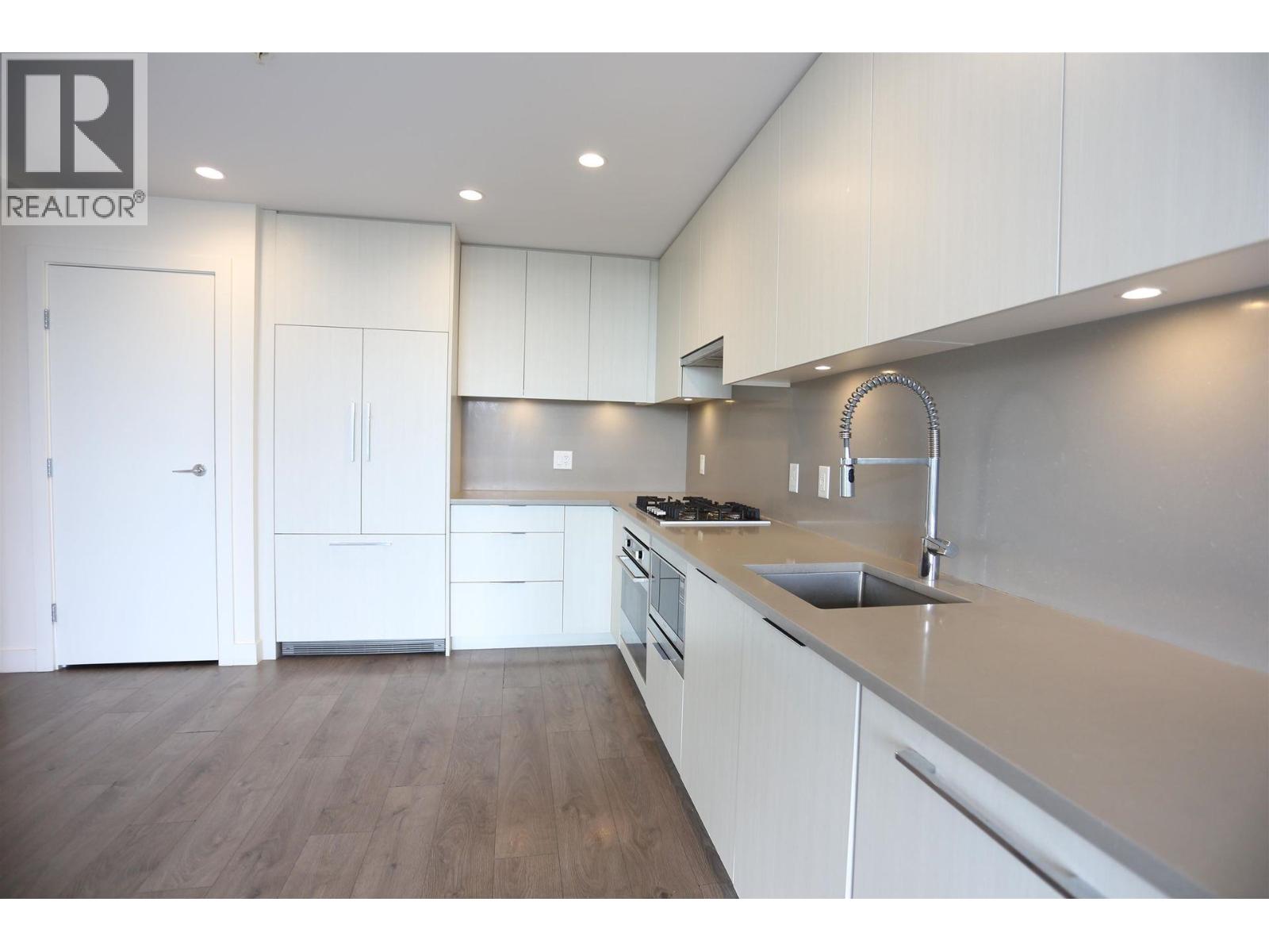 2104 4465 Juneau Street, Burnaby, British Columbia  V5C 0L8 - Photo 5 - R3046010