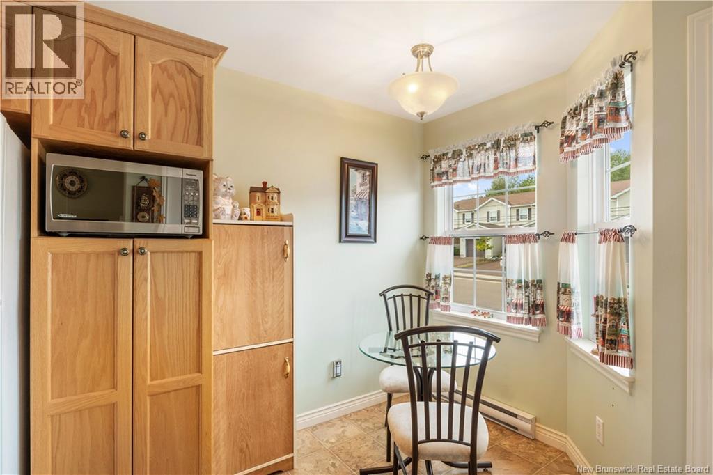 211 Damien, Dieppe, New Brunswick  E1A 0V9 - Photo 4 - NB126471
