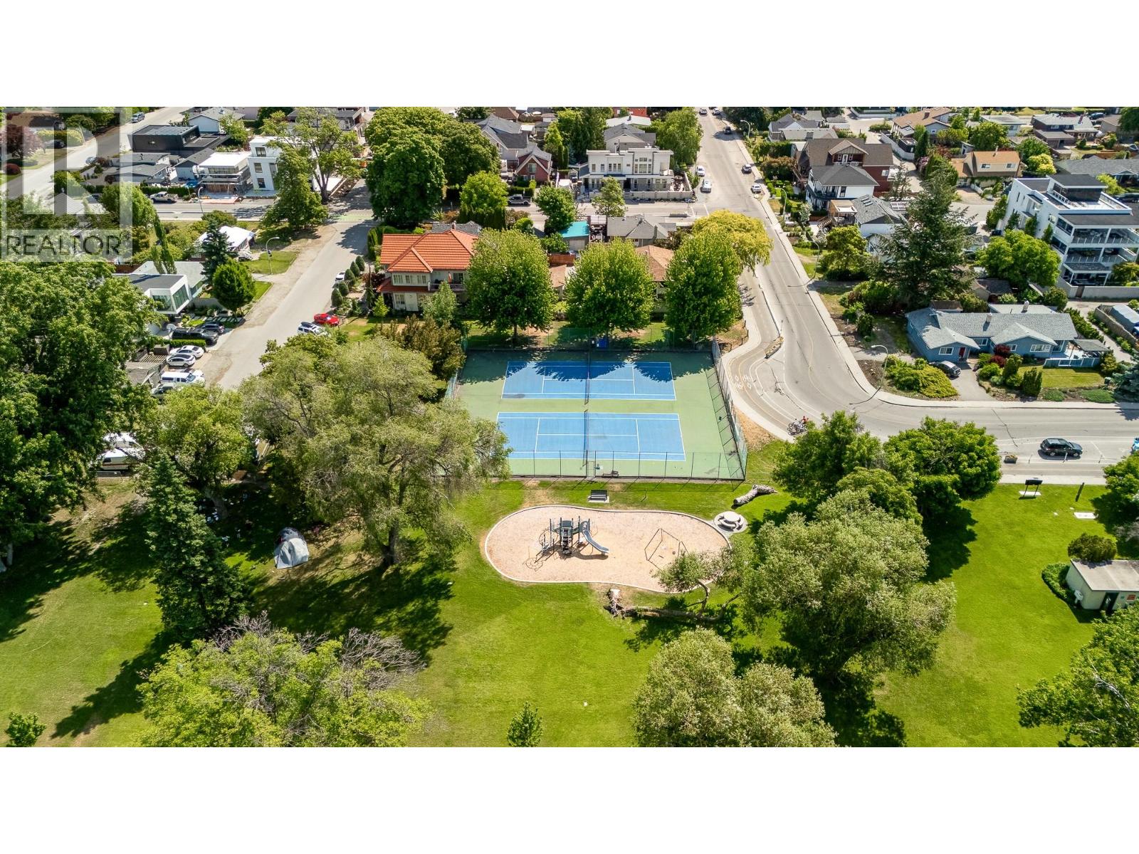 439 Osprey Avenue, Kelowna, British Columbia  V1Y 5A3 - Photo 53 - 10362428