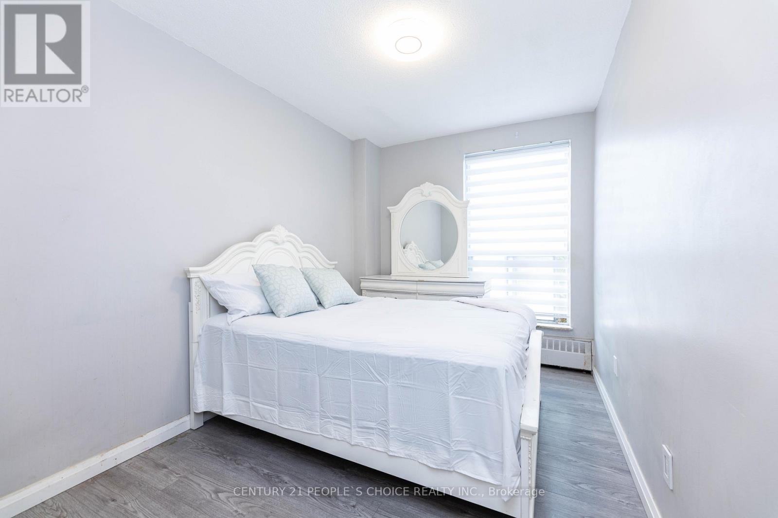 111 - 10 Eddystone Avenue, Toronto, Ontario  M3N 2T2 - Photo 26 - W12392415