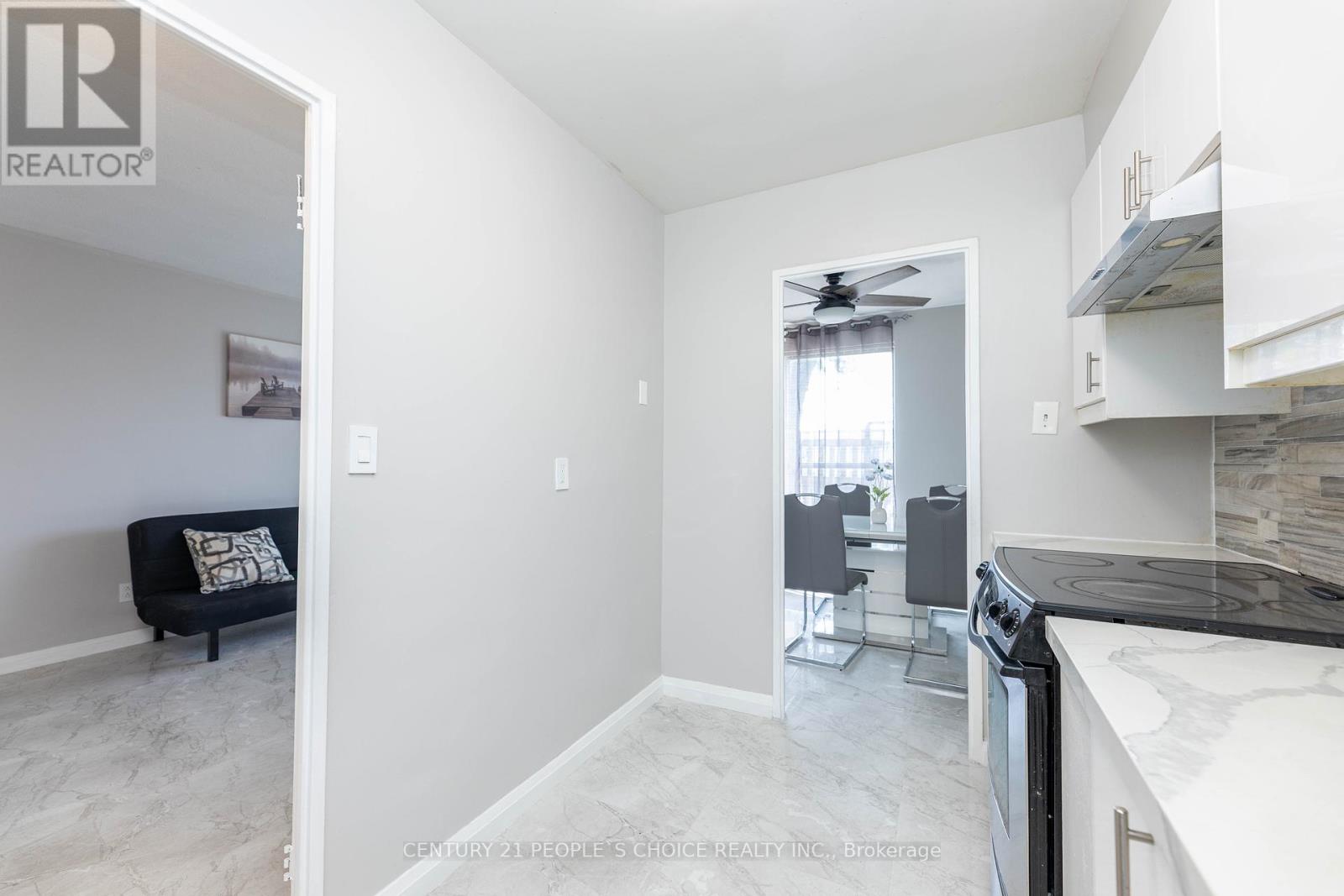 111 - 10 Eddystone Avenue, Toronto, Ontario  M3N 2T2 - Photo 16 - W12392415