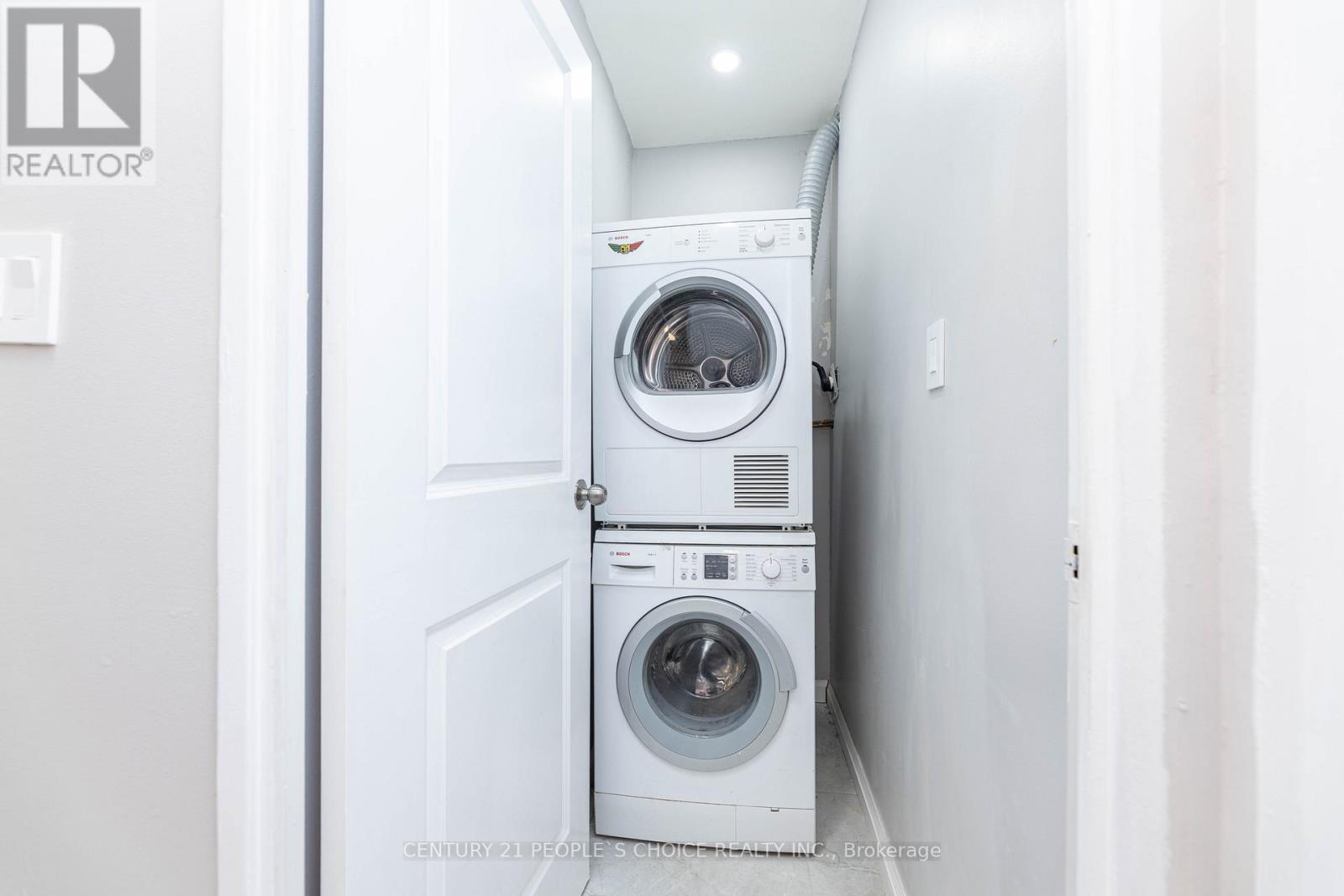 111 - 10 Eddystone Avenue, Toronto, Ontario  M3N 2T2 - Photo 19 - W12392415