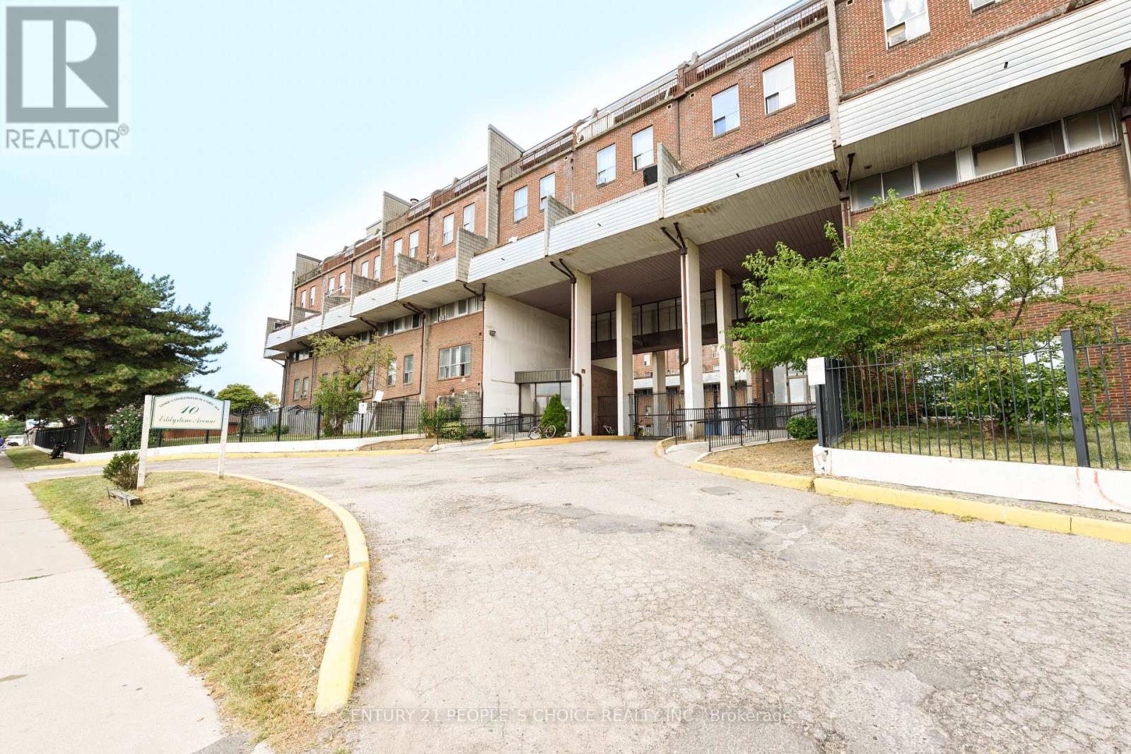 111 - 10 Eddystone Avenue, Toronto, Ontario  M3N 2T2 - Photo 44 - W12392415