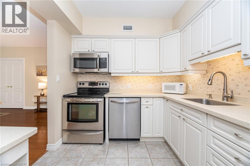 77 Governors Road Unit# 204, Dundas, Ontario  L9H 7N8 - Photo 14 - 40767419