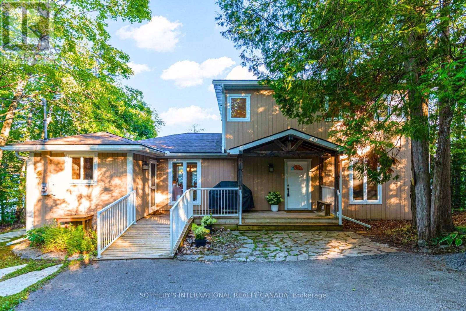 94 Wilkinson Drive, Kawartha Lakes, Ontario  K0M 1K0 - Photo 47 - X12381518