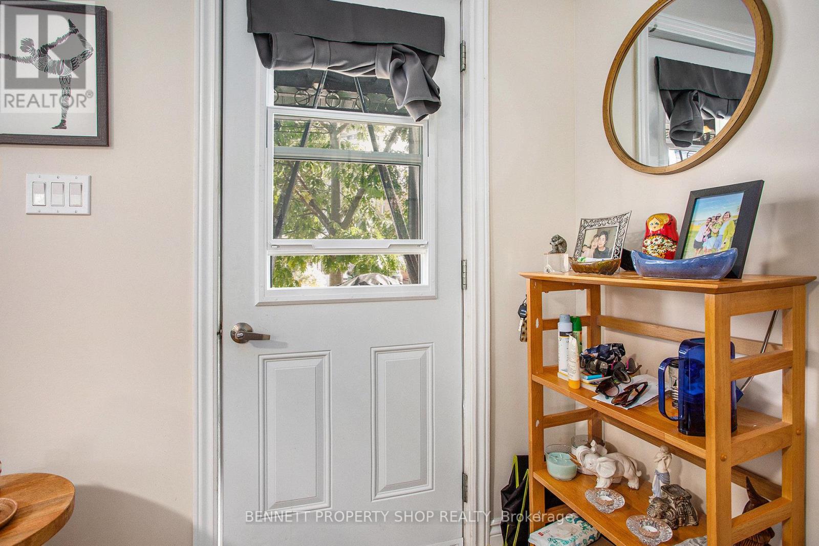 53 Laval Street, Ottawa, Ontario  K1L 7Z7 - Photo 20 - X12394799