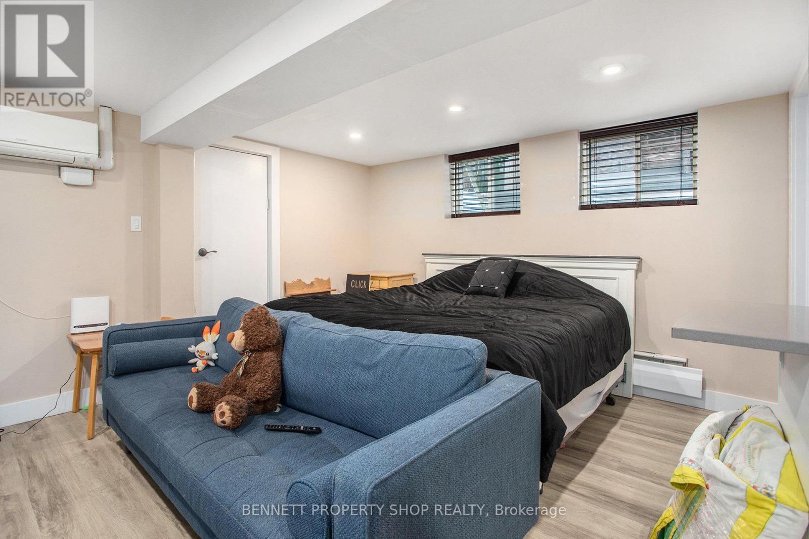 53 Laval Street, Ottawa, Ontario  K1L 7Z7 - Photo 22 - X12394799