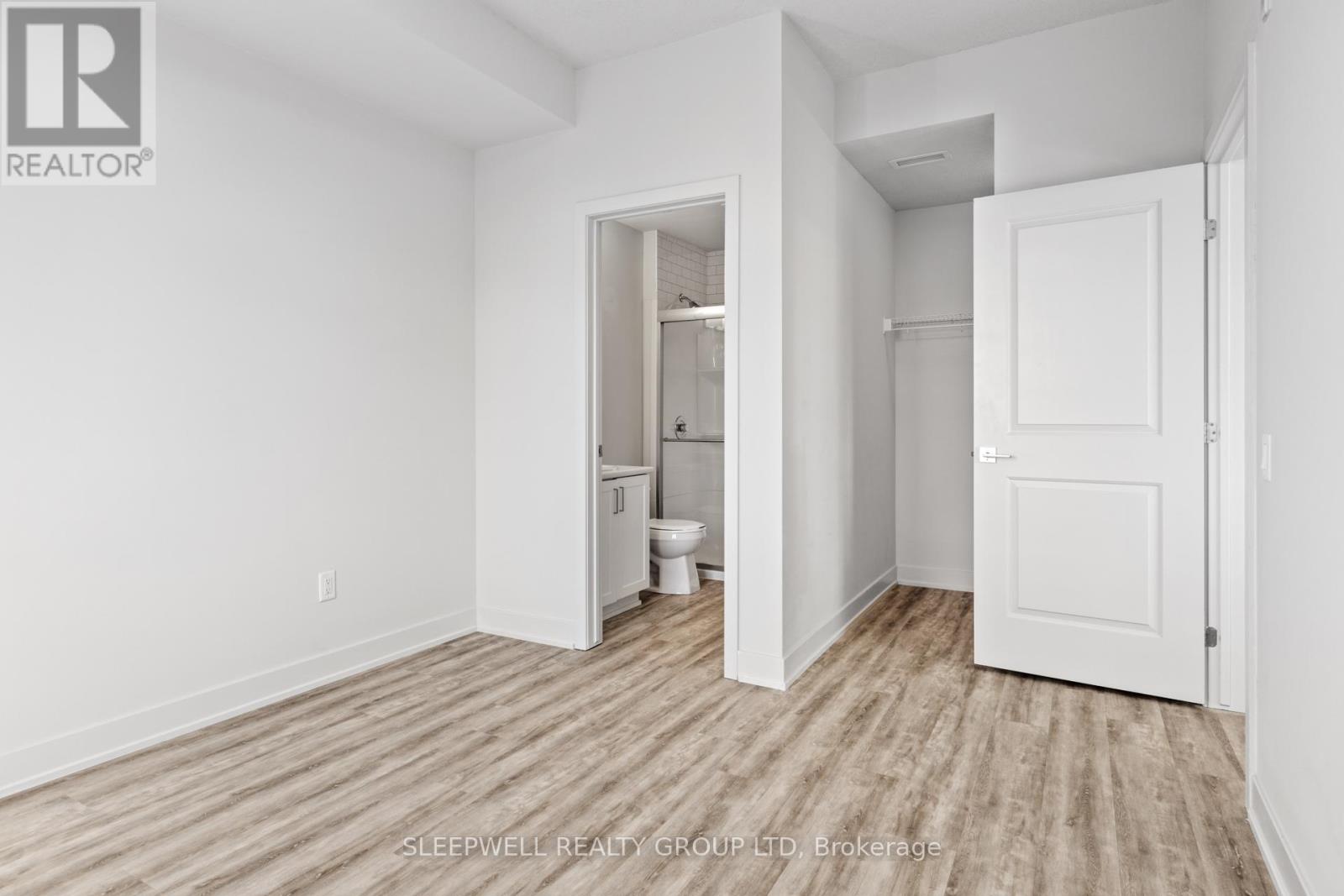 204 - 3 Bedale Drive, Ottawa, Ontario  K2H 5A8 - Photo 13 - X12394818