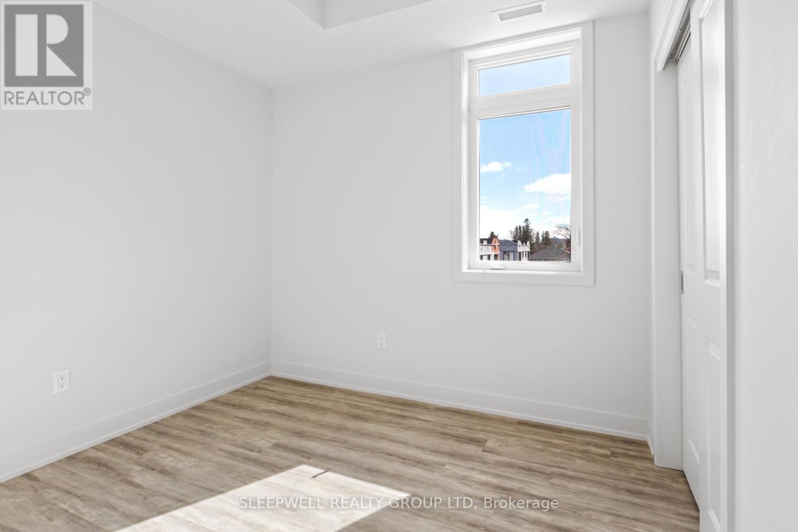 204 - 3 Bedale Drive, Ottawa, Ontario  K2H 5A8 - Photo 16 - X12394818