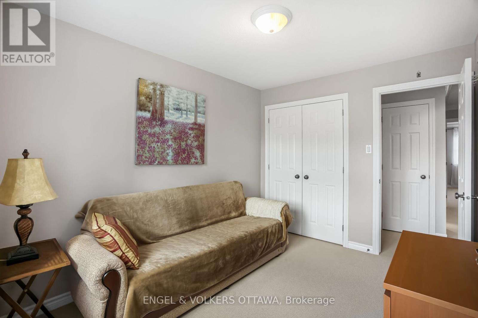 102 Shepody Circle, Ottawa, Ontario  K1T 4H9 - Photo 33 - X12394822