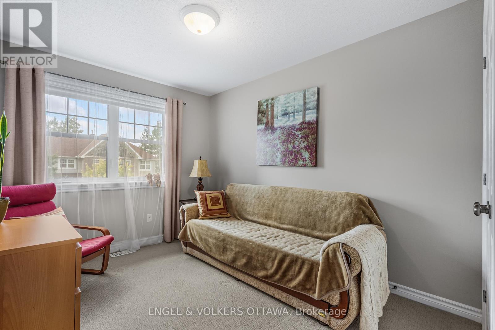 102 Shepody Circle, Ottawa, Ontario  K1T 4H9 - Photo 34 - X12394822