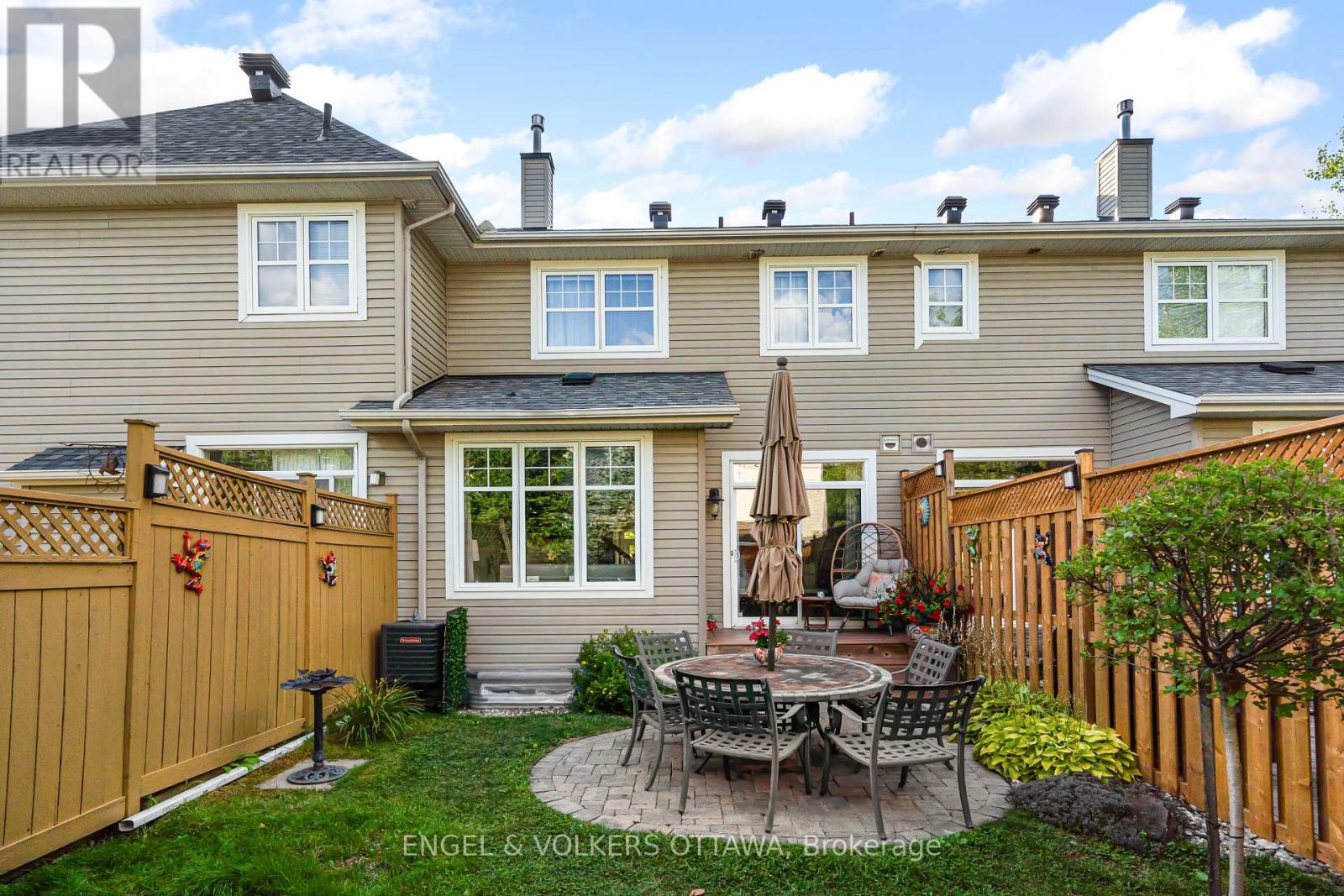 102 Shepody Circle, Ottawa, Ontario  K1T 4H9 - Photo 46 - X12394822