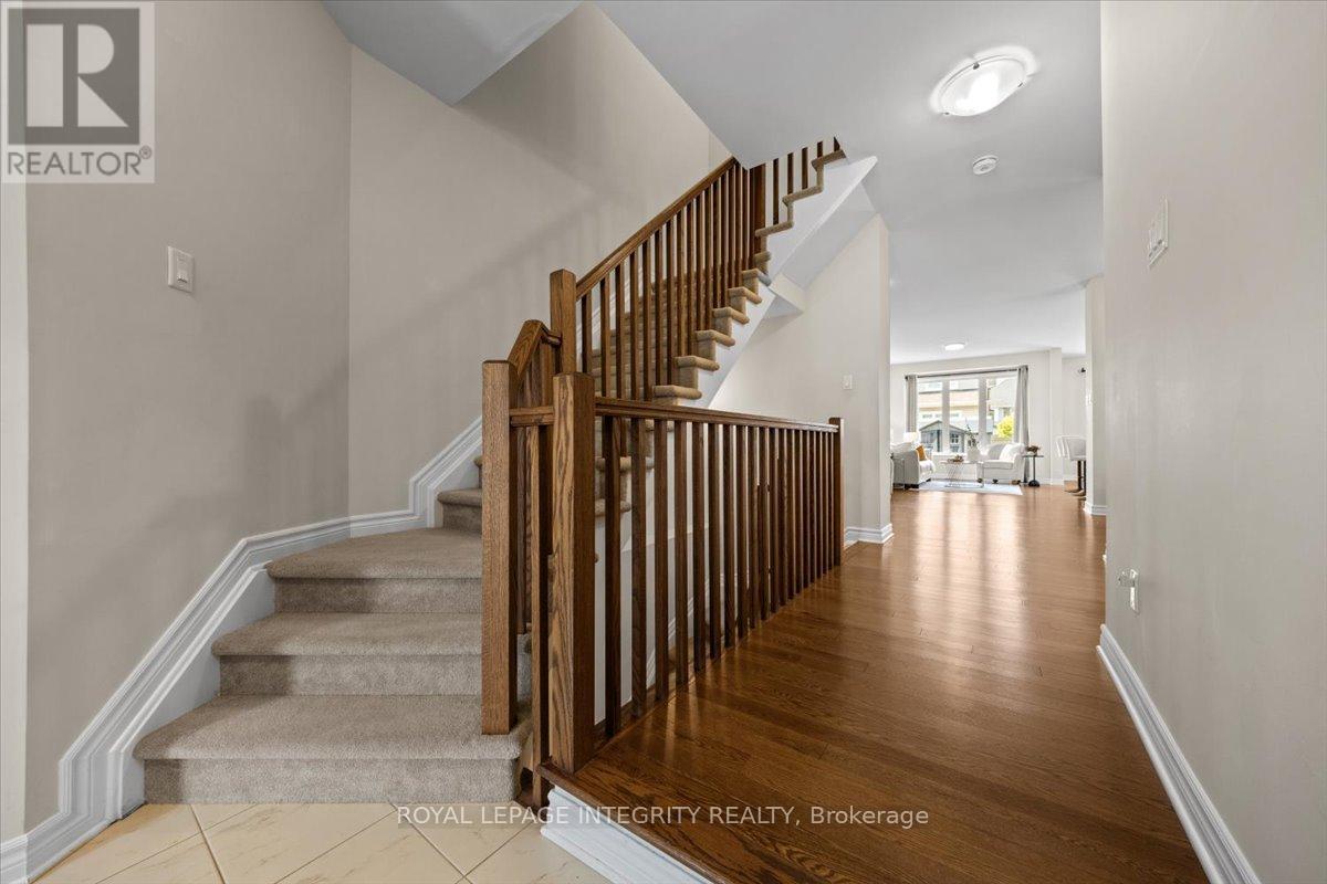 825 Indica Street, Ottawa, Ontario  K2S 2J8 - Photo 5 - X12394843