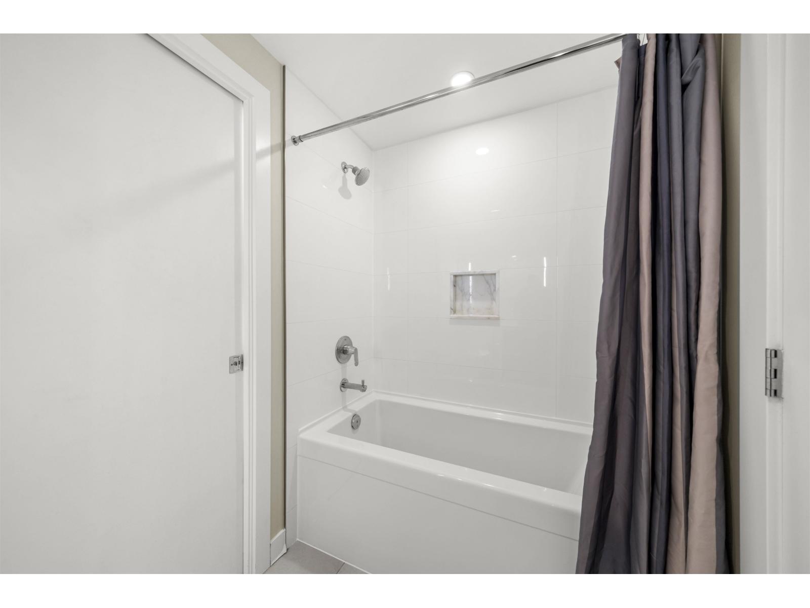 3501 13398 104 Avenue, Surrey, British Columbia  V3T 1V6 - Photo 18 - R3046213