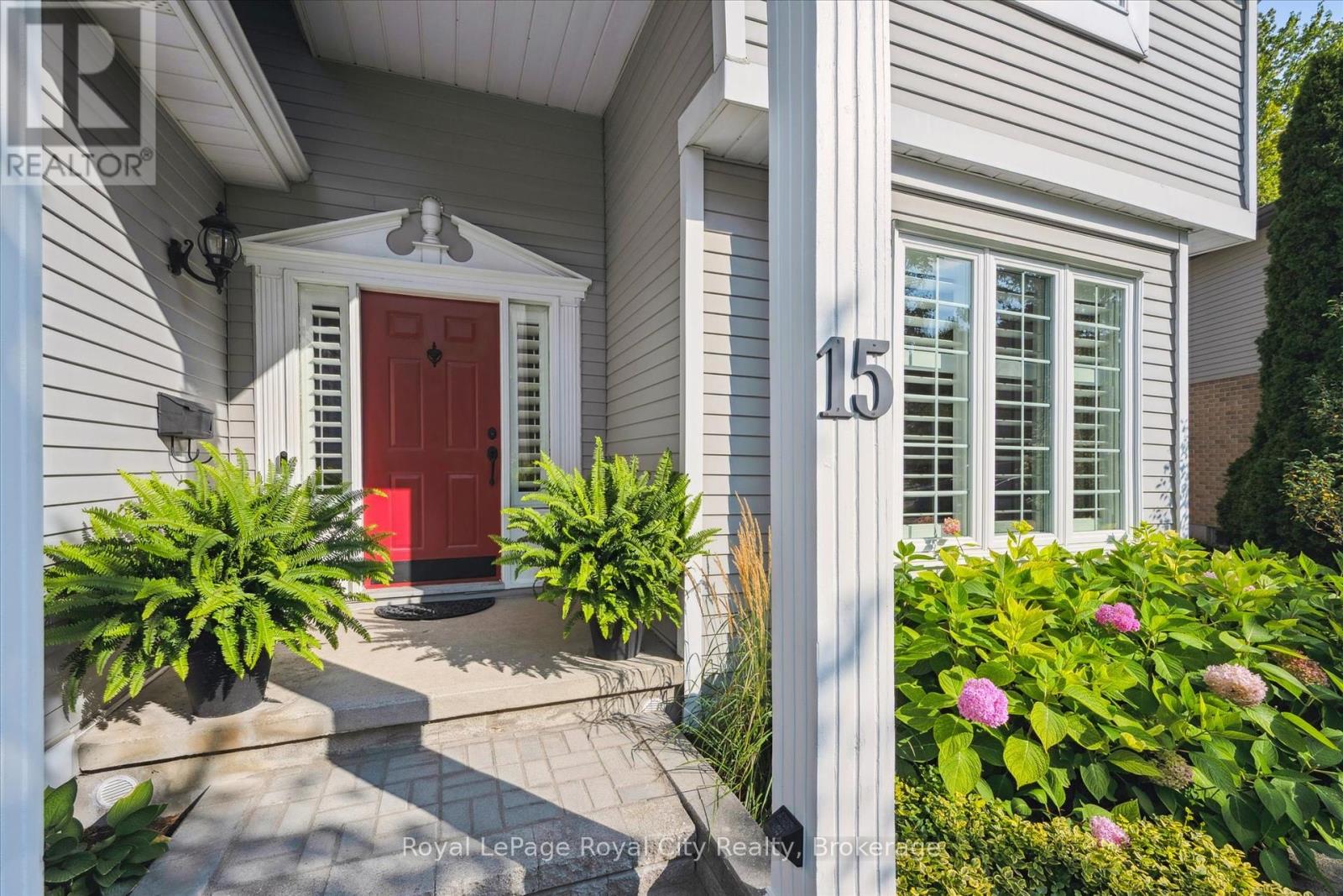 Property at 15 SUGARBUSH PLACE image 2
