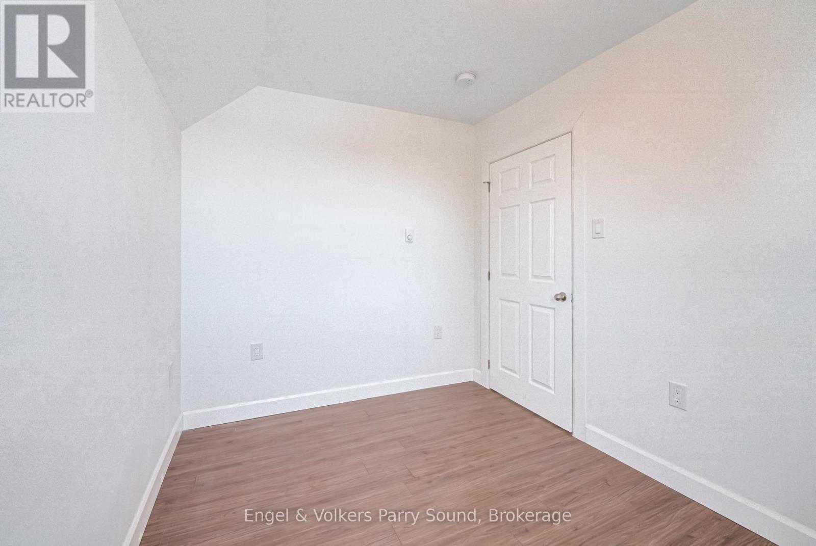 1 Holland Avenue, Parry Sound Remote Area (Wallbridge), Ontario  P0G 1B0 - Photo 29 - X12394816