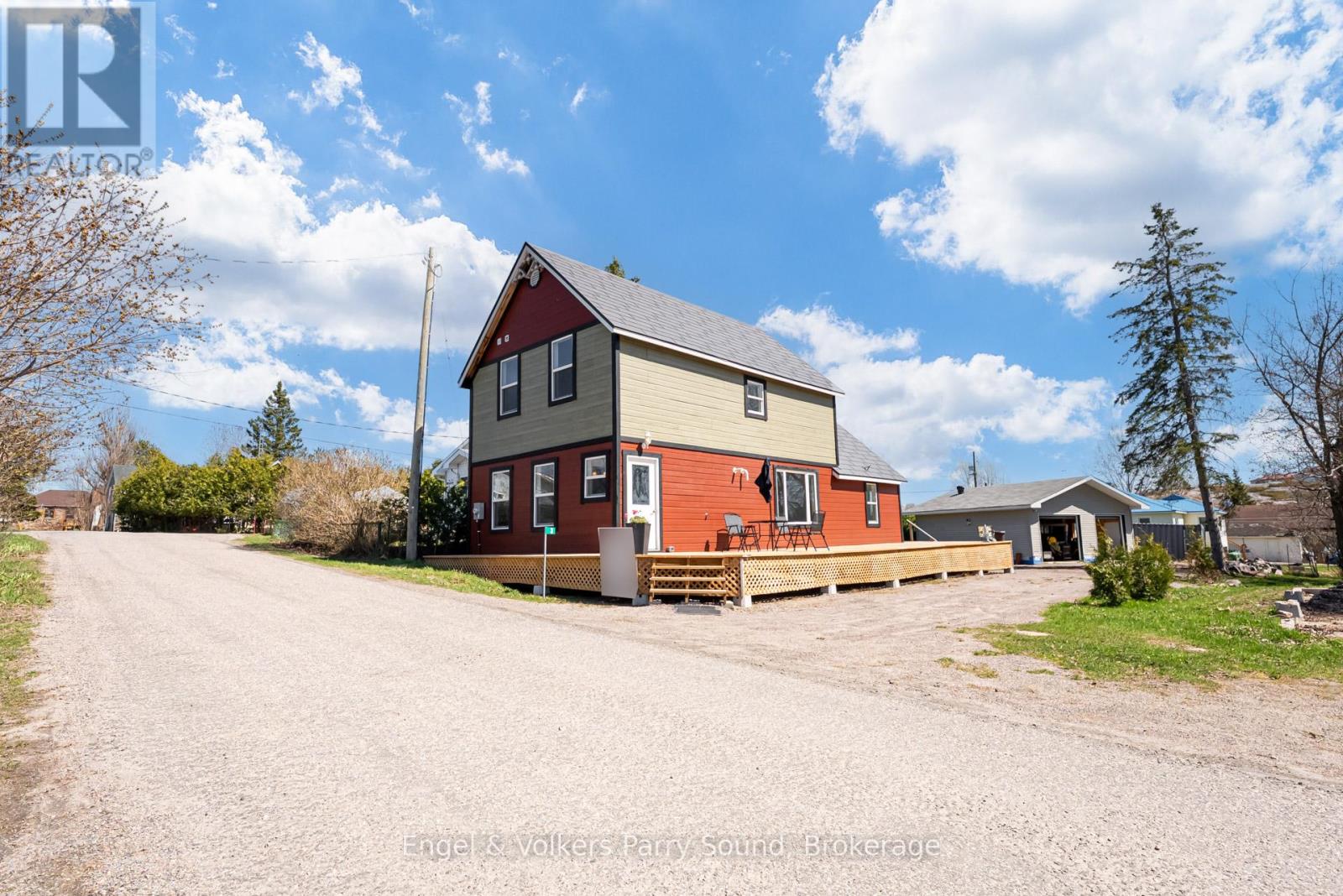 1 Holland Avenue, Parry Sound Remote Area (Wallbridge), Ontario  P0G 1B0 - Photo 4 - X12394816