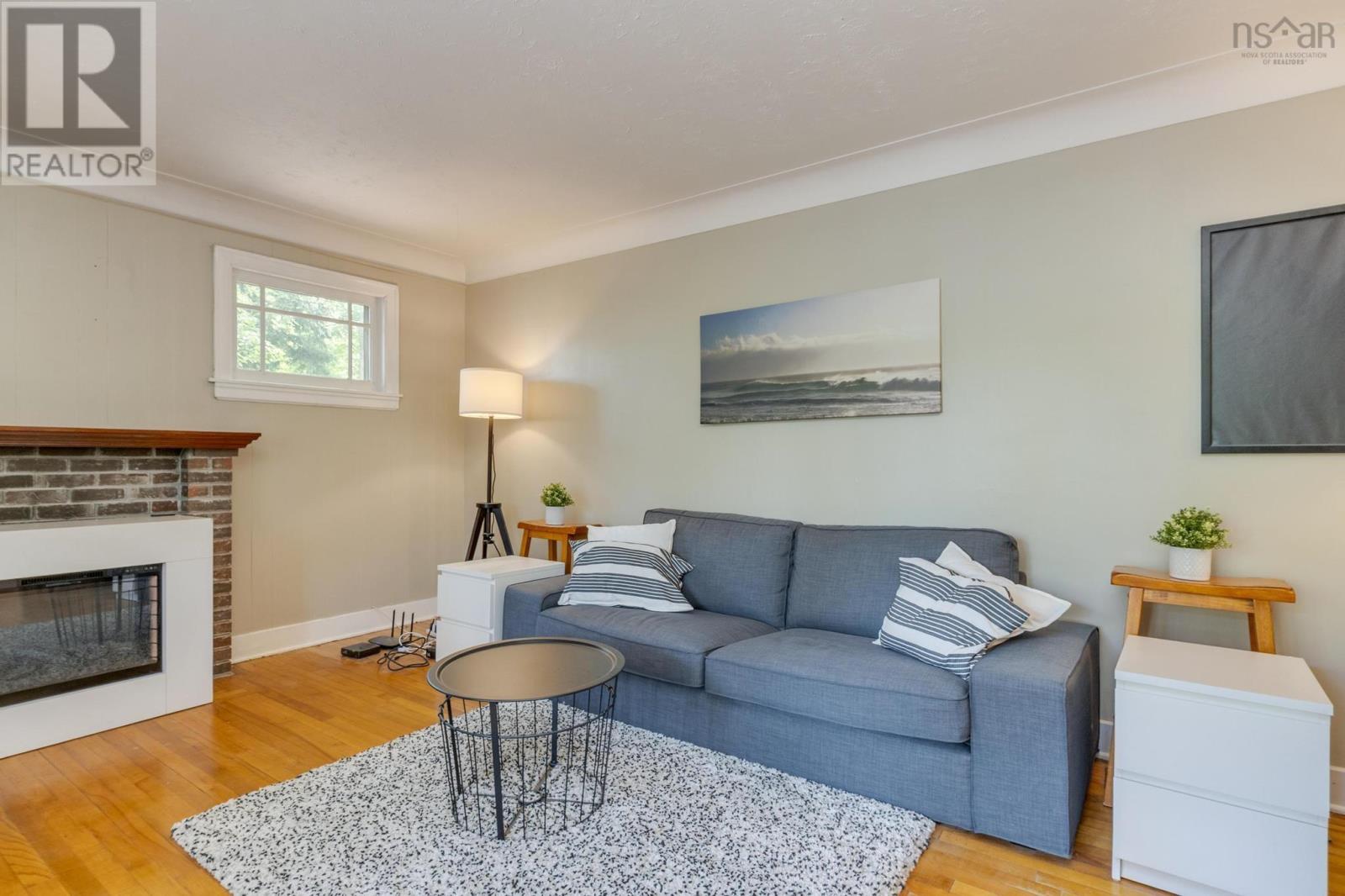 Property at 10 Howe Avenue image 5