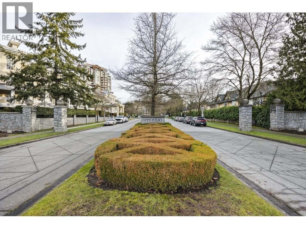 427 5835 Hampton Place, Vancouver, British Columbia  V6T 2G2 - Photo 4 - R3023279