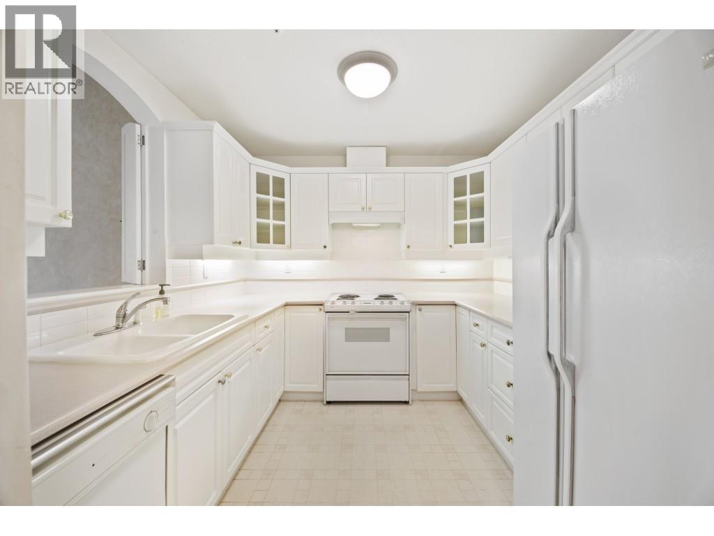 427 5835 Hampton Place, Vancouver, British Columbia  V6T 2G2 - Photo 6 - R3023279