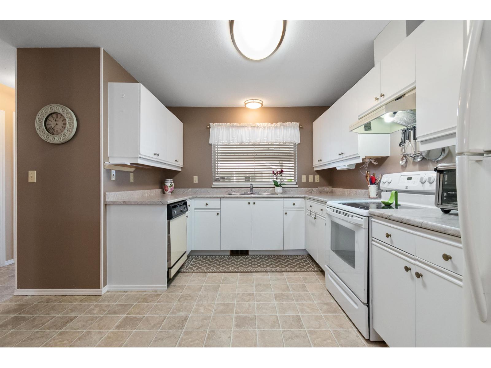 Property at 255 7610 EVANS ROAD image 3