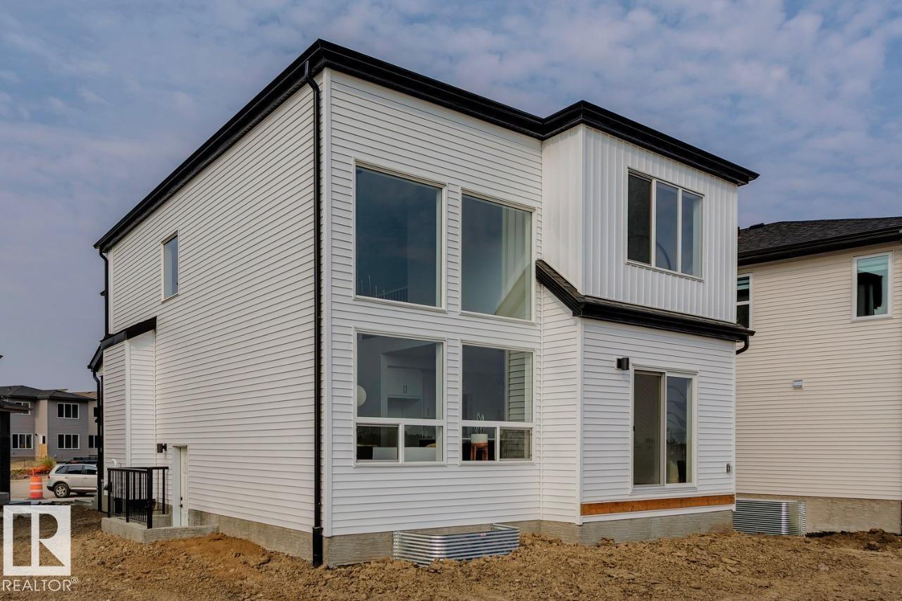19015 20 Av Nw, Edmonton, Alberta  T6M 3A7 - Photo 3 - E4454708