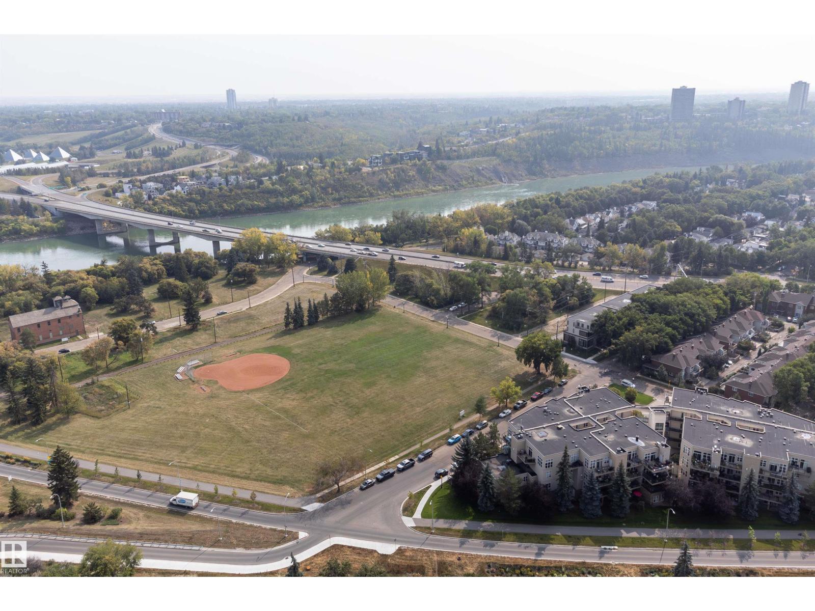 #1812 9918 101 St Nw, Edmonton, Alberta  T5K 2L1 - Photo 2 - E4457064