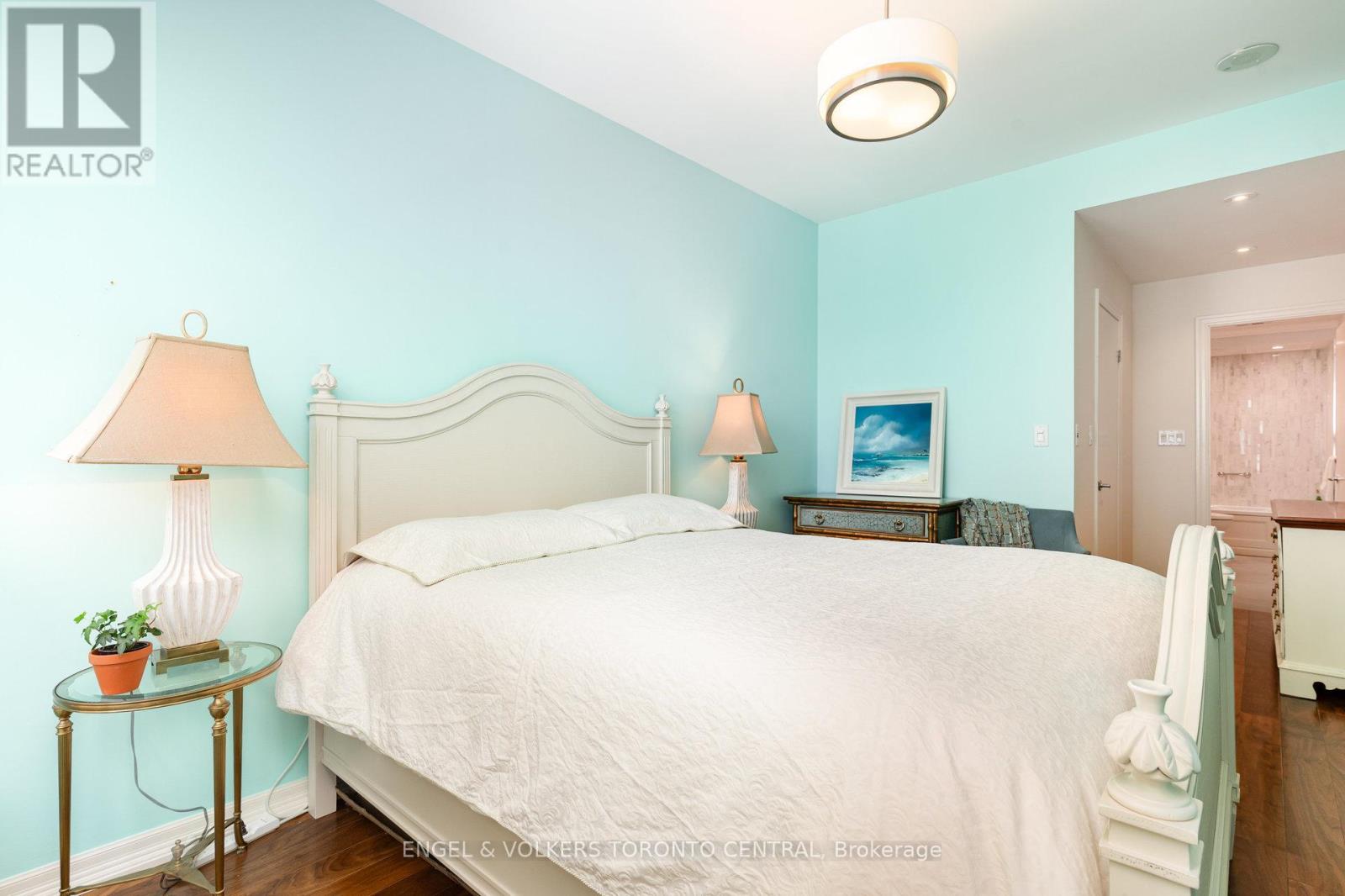 2107 - 300 Bloor Street E, Toronto (Rosedale-Moore Park), Ontario  M4W 3Y2 - Photo 12 - C12394747