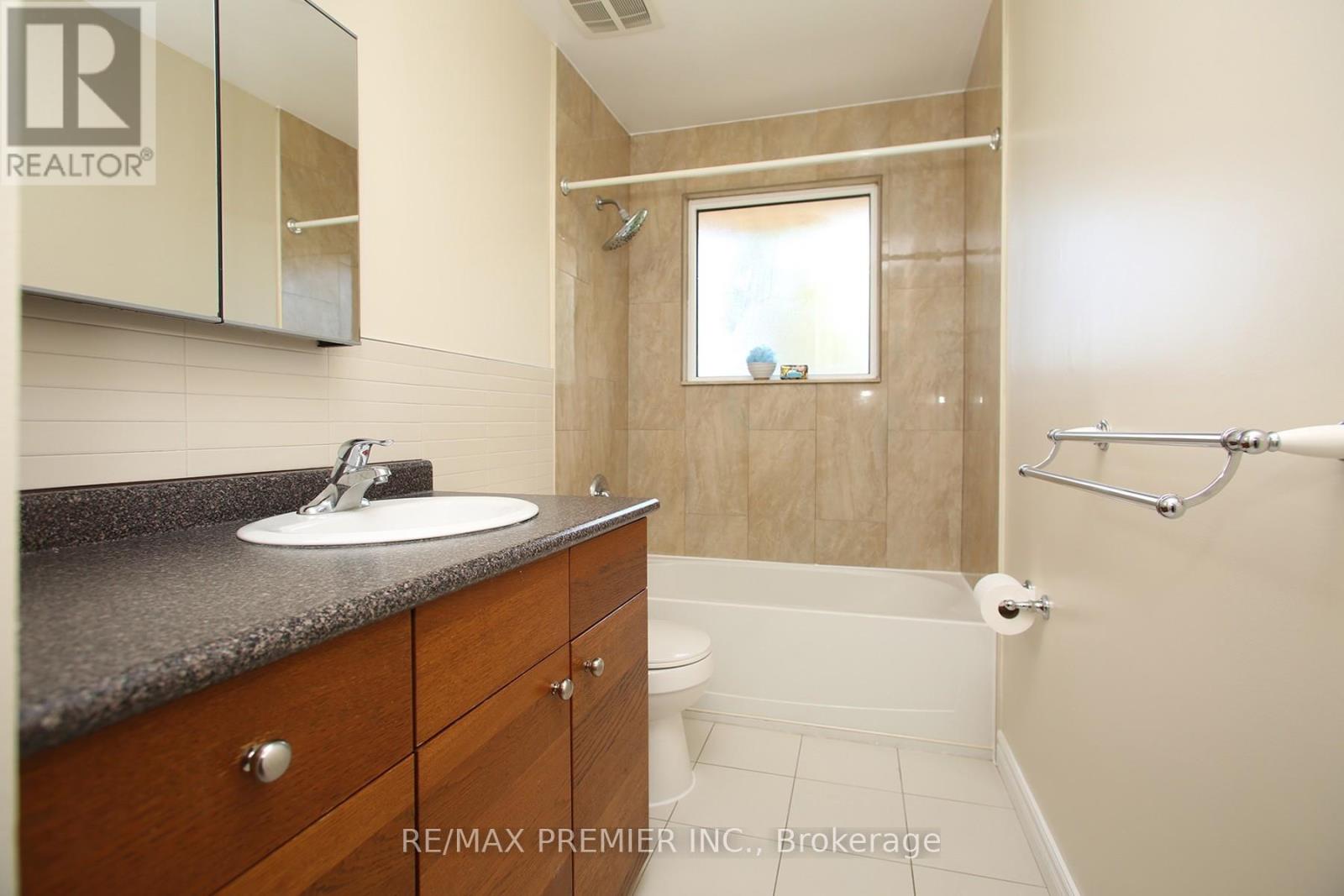 361 Dwight Avenue, Oshawa, Ontario  L1J 1K8 - Photo 17 - E12394723