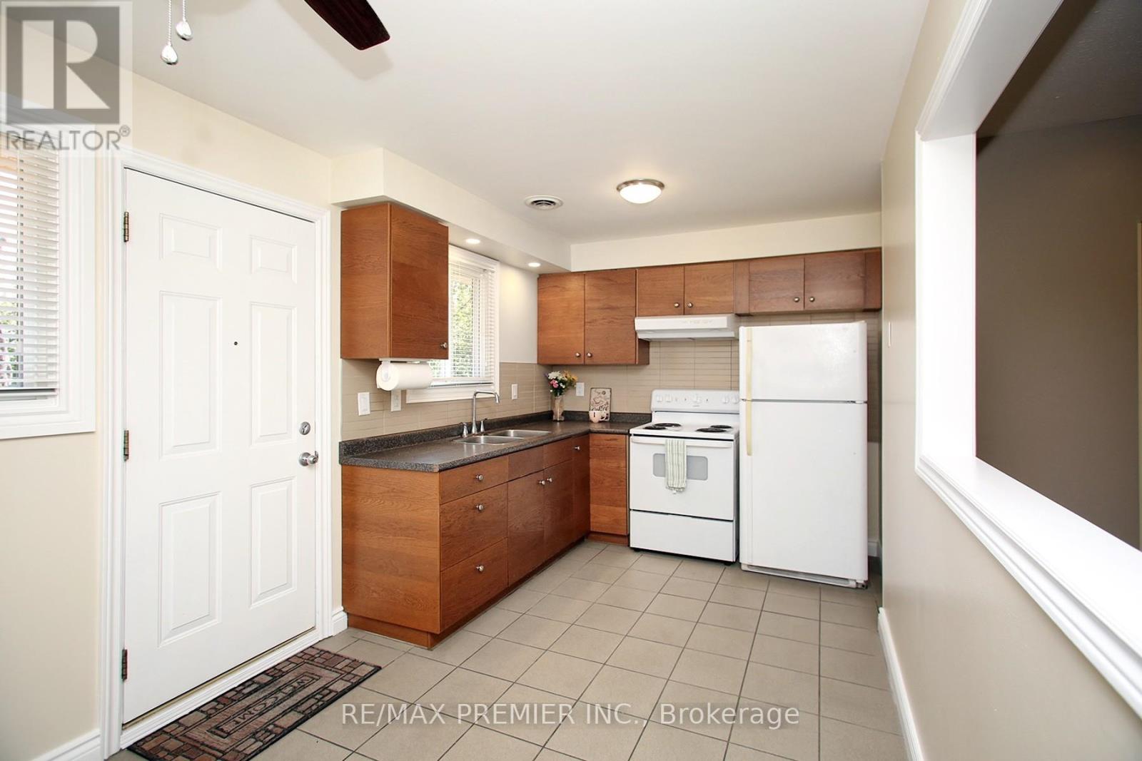361 Dwight Avenue, Oshawa, Ontario  L1J 1K8 - Photo 7 - E12394723