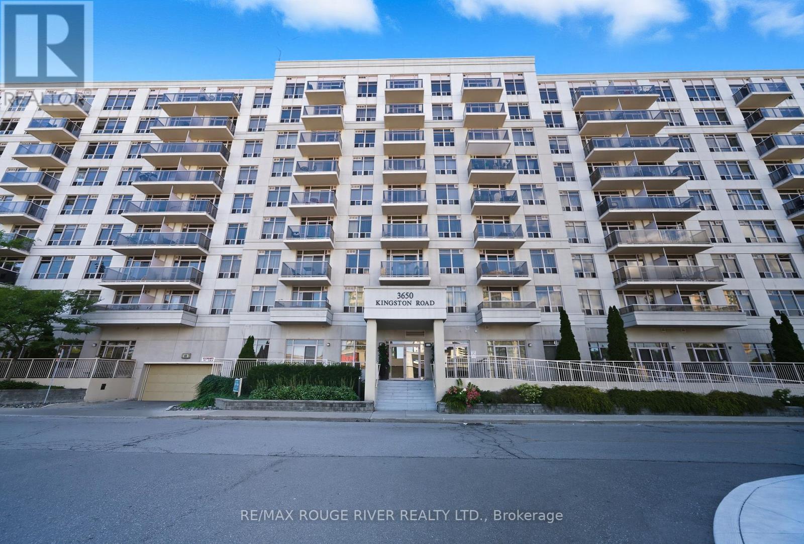 Ph917 - 3650 Kingston Road, Toronto, Ontario  M1M 3X9 - Photo 1 - E12394733