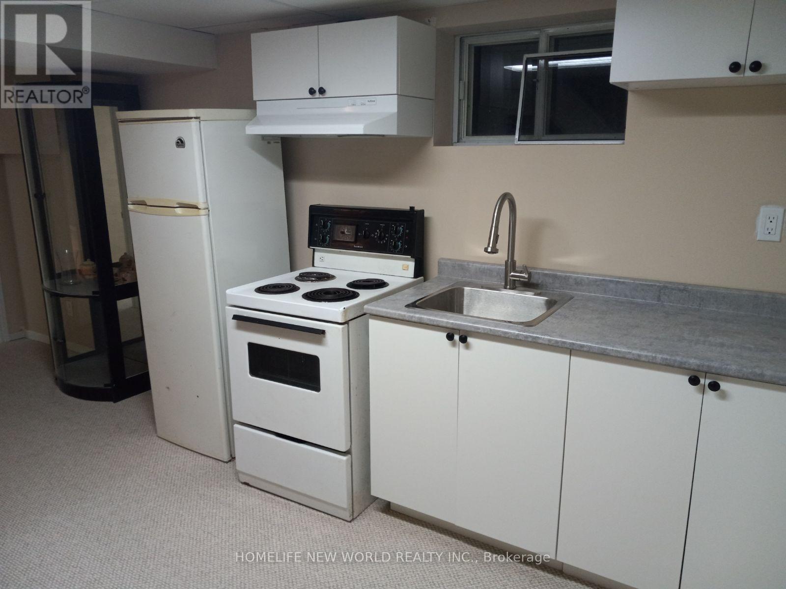 11 Ellington Drive, Toronto, Ontario  M1R 3X6 - Photo 7 - E12394734
