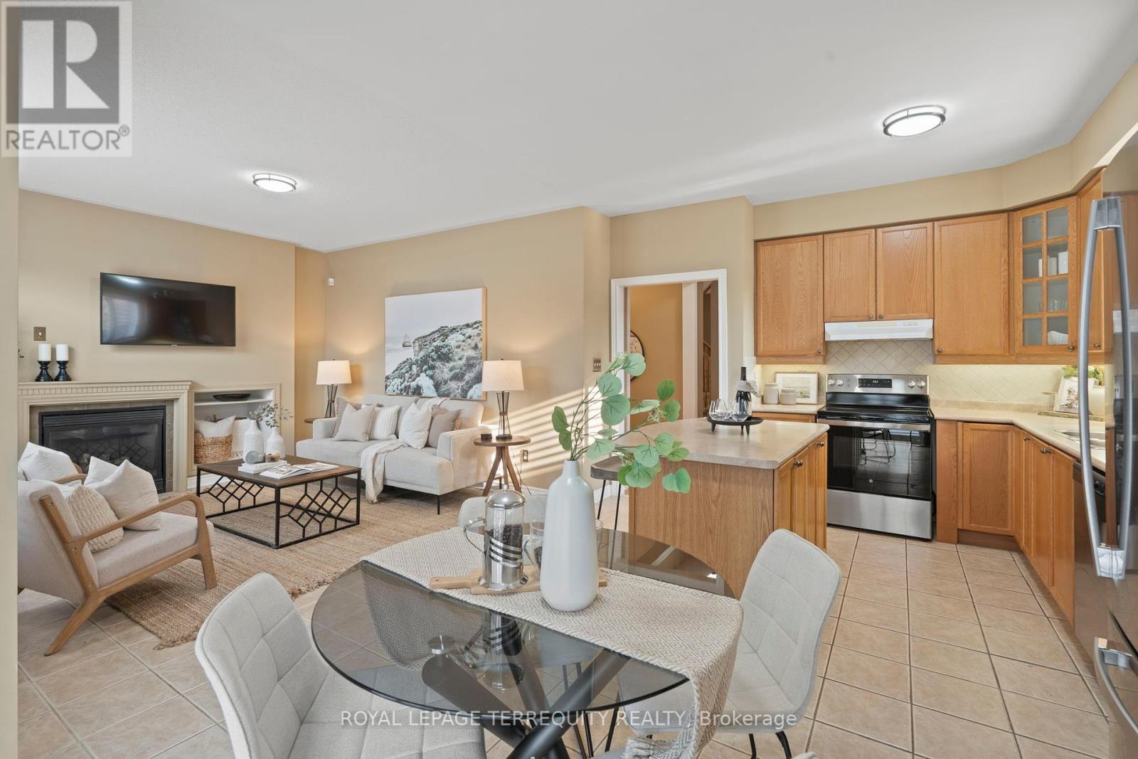 12 Kenilworth Crescent, Whitby, Ontario  L1M 2M7 - Photo 15 - E12394771
