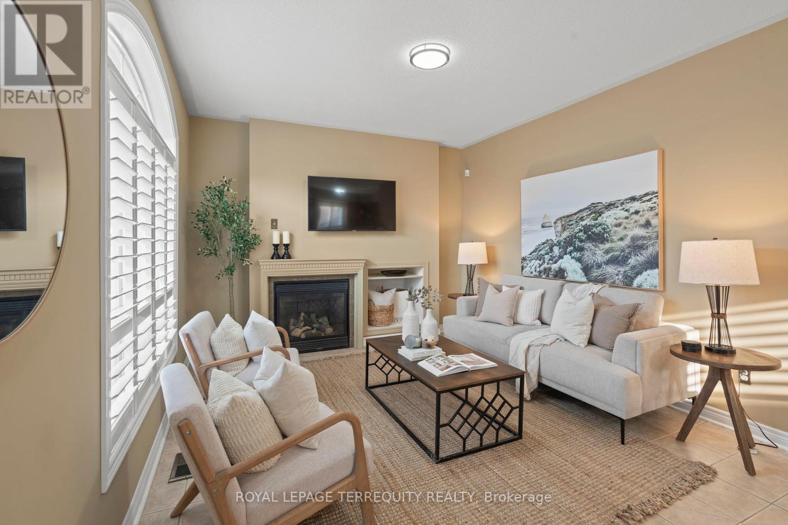 12 Kenilworth Crescent, Whitby, Ontario  L1M 2M7 - Photo 18 - E12394771