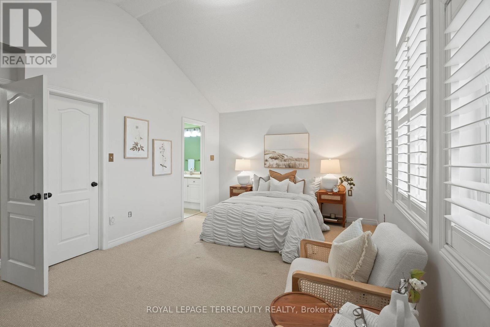 12 Kenilworth Crescent, Whitby, Ontario  L1M 2M7 - Photo 25 - E12394771